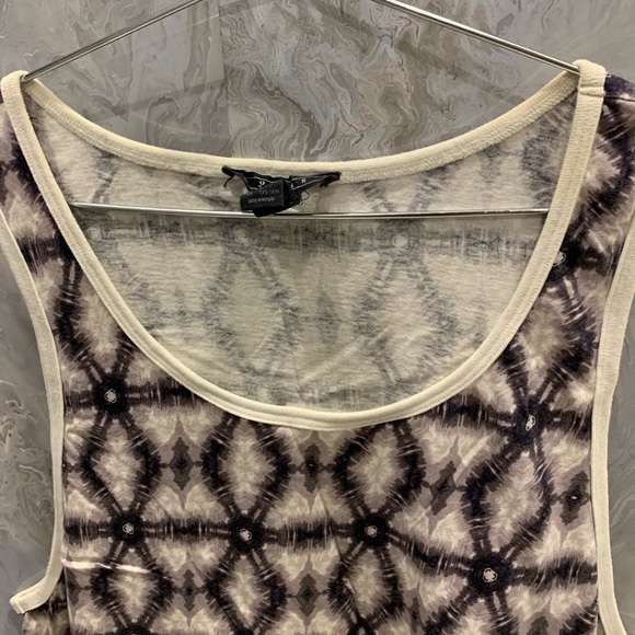 Forever 21 Men - Picture 2 of 3